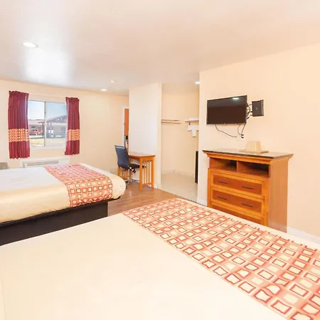 Regency Inn Hondo Esterno foto