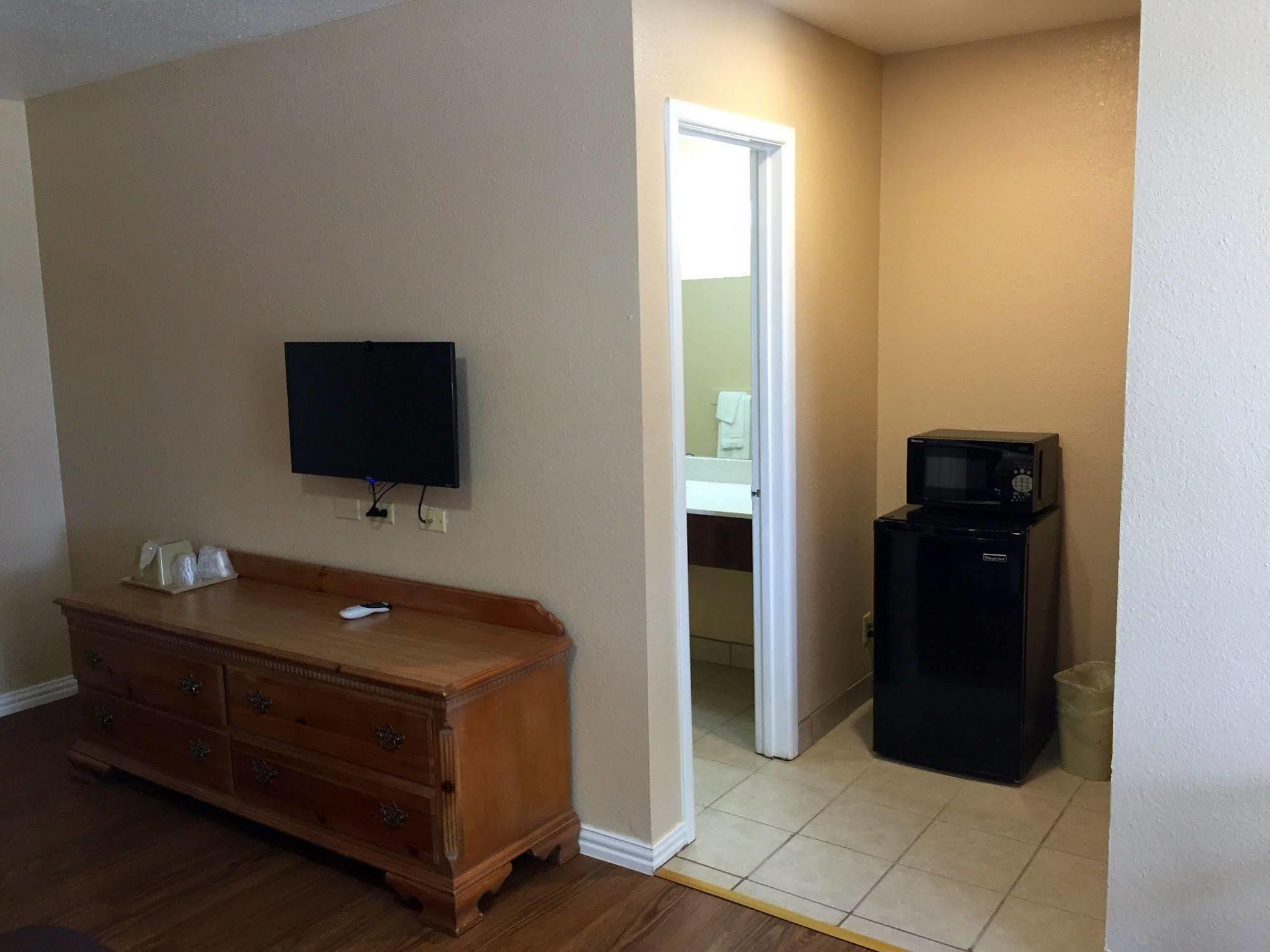 Regency 2* Hondo