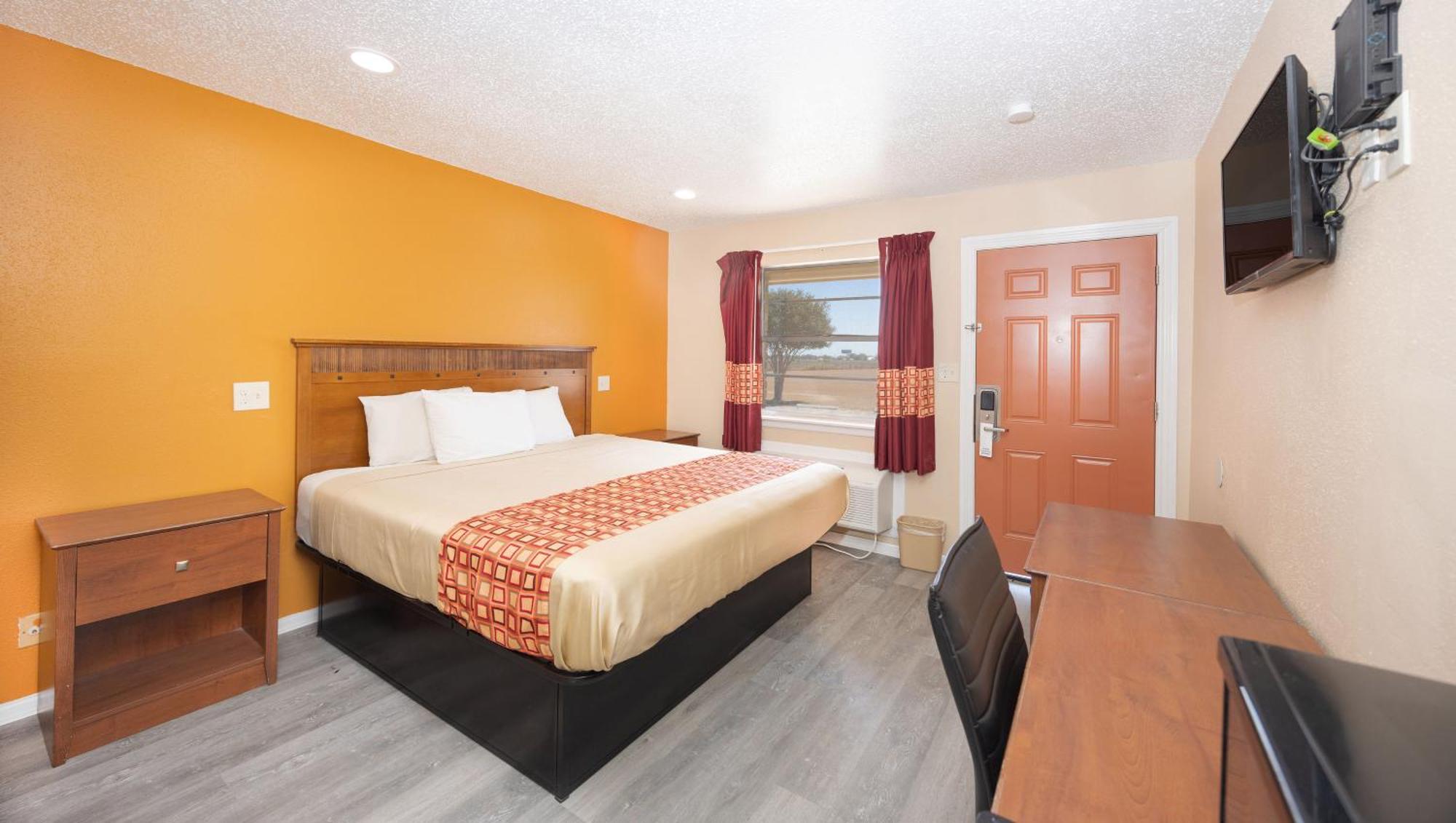 Regency 2* Hondo