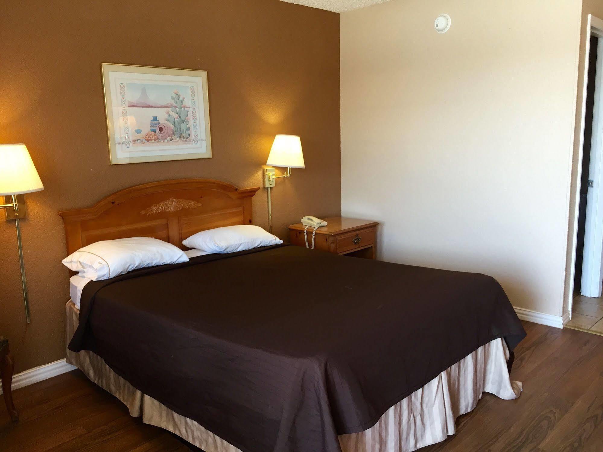 Regency Motel